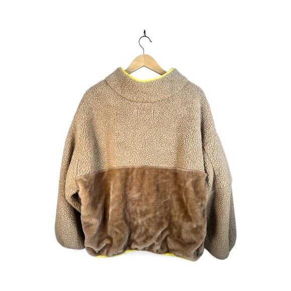 UGG SANDSTONE MARLENE FAUX FUR SHERPA JACKET WOMEN SIZE L - Picture 2 of 5